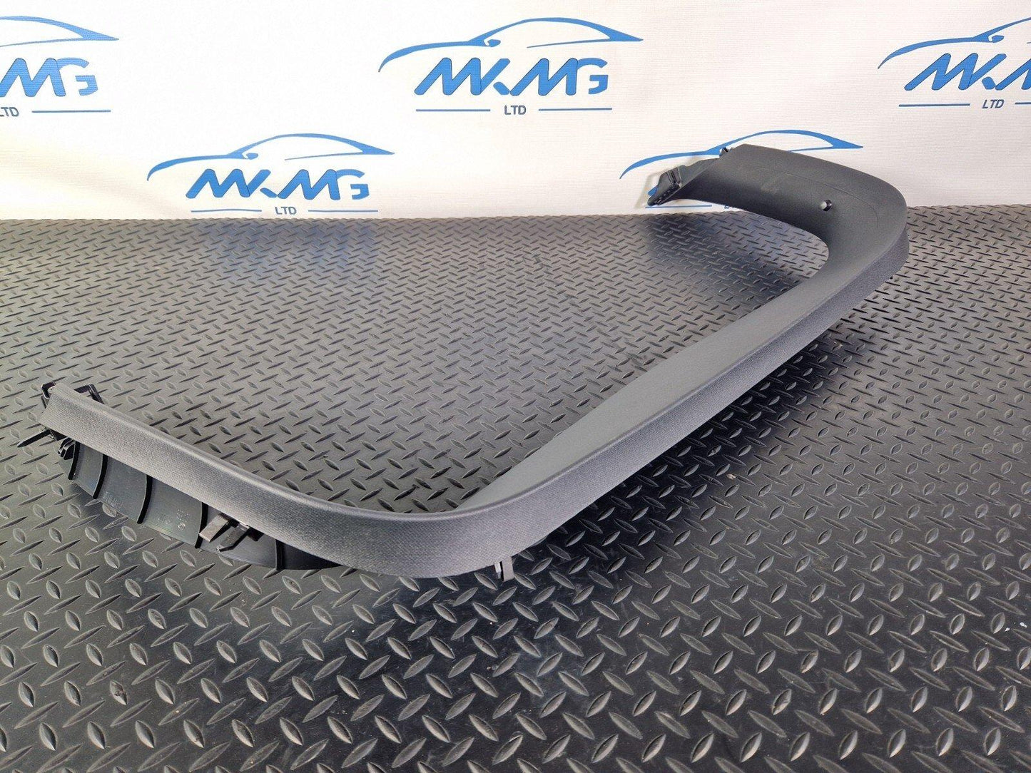 18-ON MERCEDES A CLASS W177 REAR UPPER TAILGATE BOOT LID TRIM PANEL A1777400600