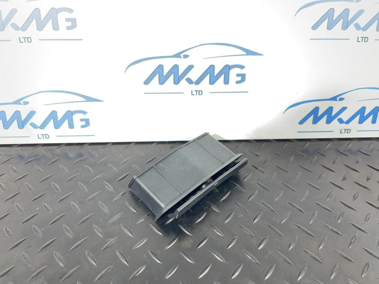 14-21 BMW 2 SERIES ACTIVE TOURER F45 CABLE DUCT COVER TRIM 9293294