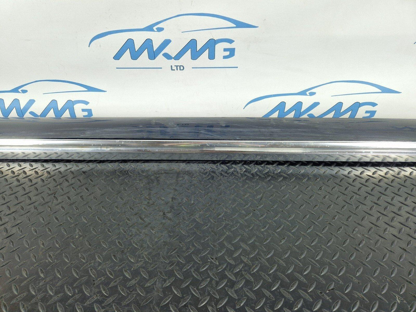 10-17 AUDI A8 4H LEFT N/S LOWER SILL SKIRT COVER TRIM IN BLUE 4H0853859D