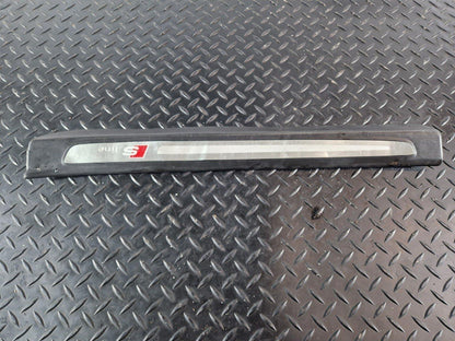 10-15 AUDI Q7 4L PASSENGER FRONT LEFT N/S OEM DOOR SILL TRIM PANEL 4L0853373E