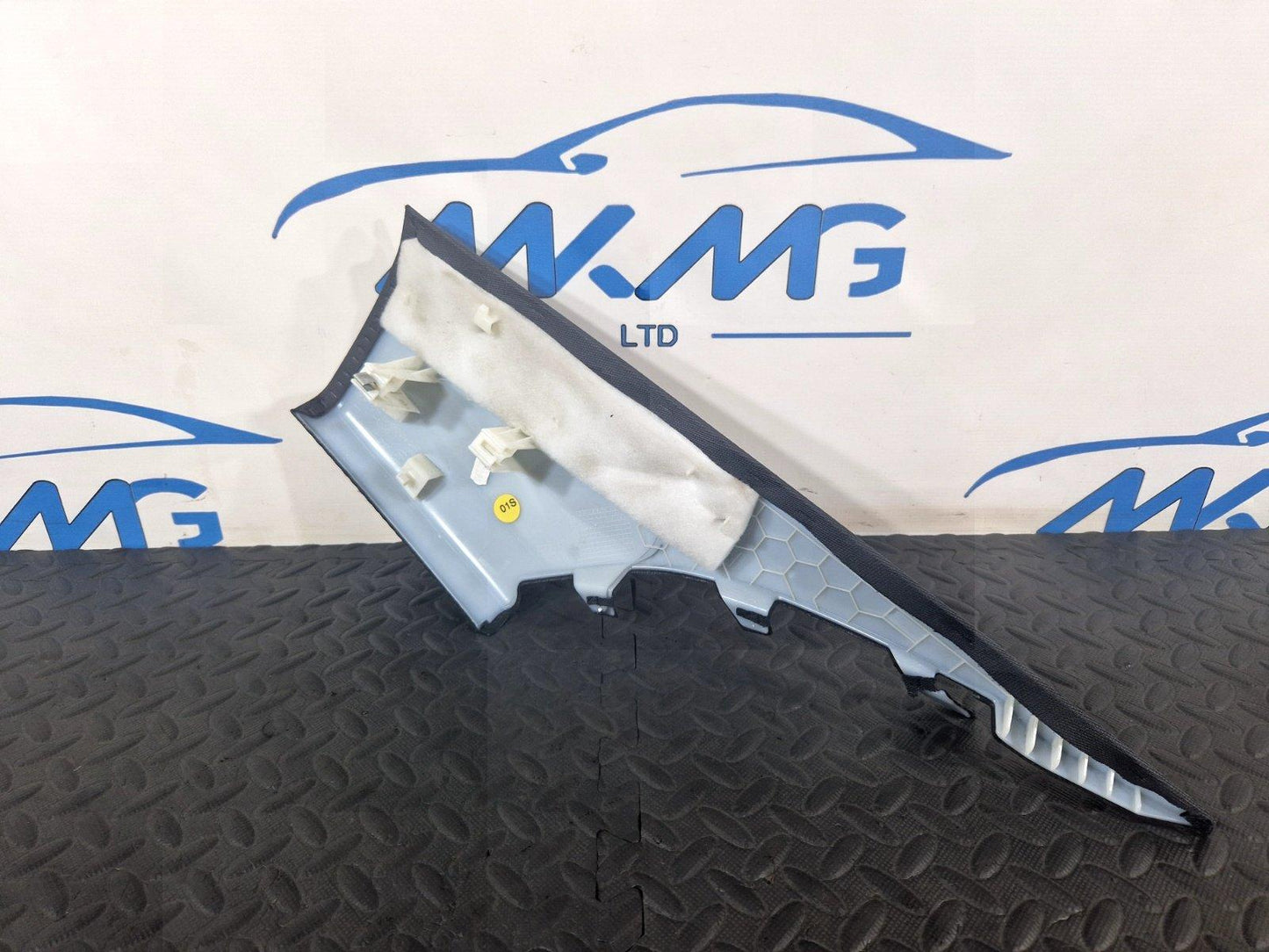 16-19 AUDI A4 B9 REAR LEFT SIDE PILLAR UPPER QUARTER TRIM COVER PANEL 8W5867245A