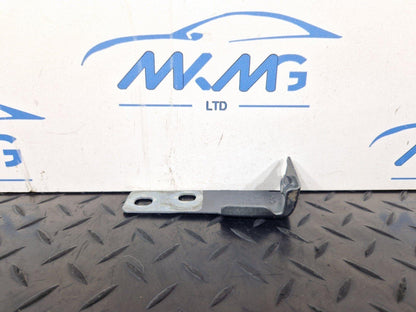 16-19 AUDI A4 B9 GENUINE FRONT DRIVER SIDE WING FENDER MOUNT BRACKET 8W0821434B