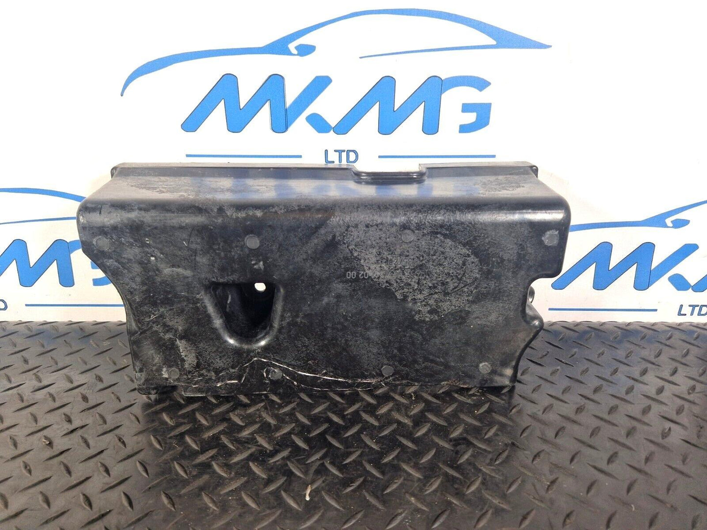 19-ON MERCEDES BENZ A CLASS EQ W177 TRUNK BOOT TRIM ELEMENT A1773410200