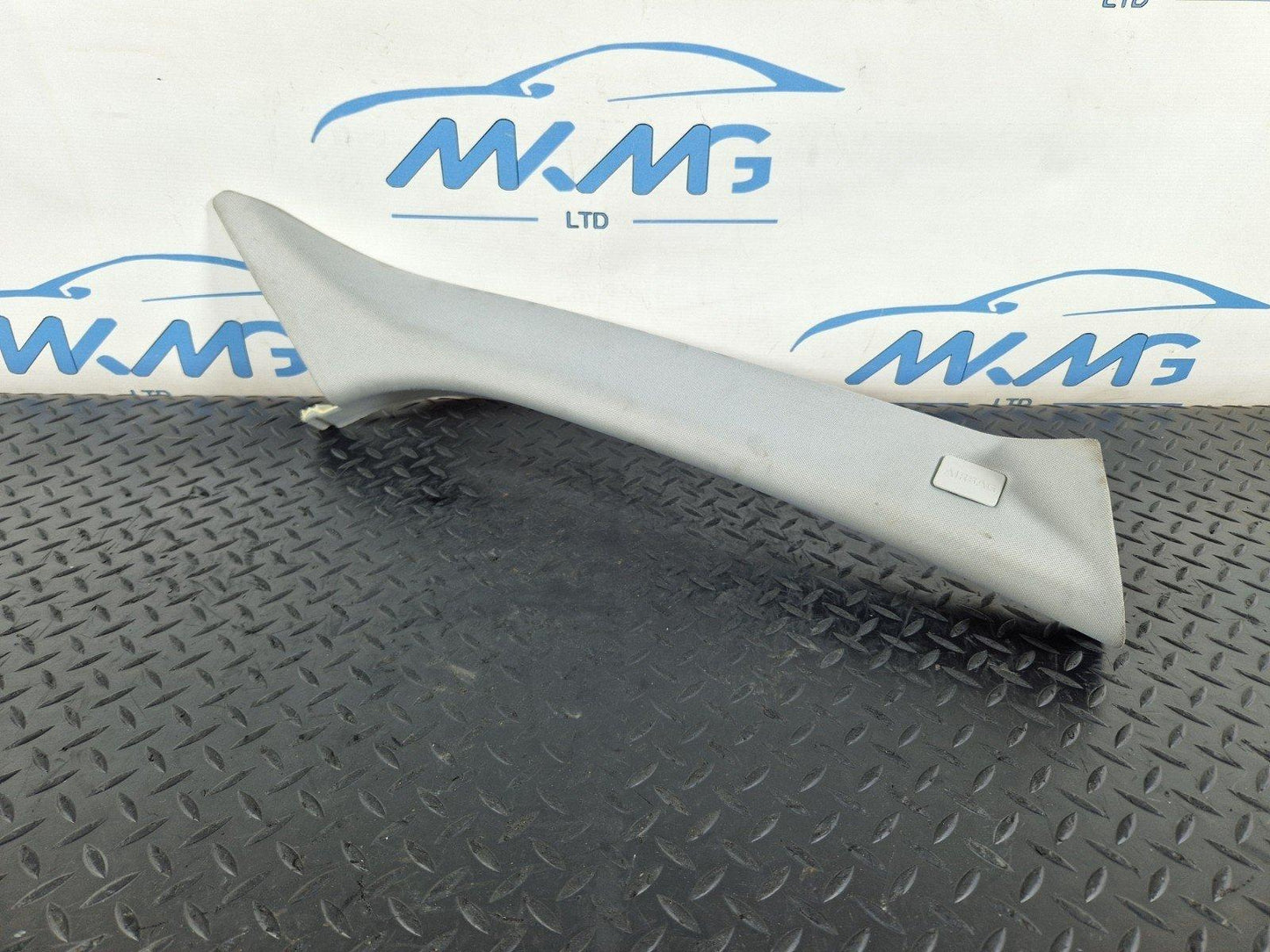 14-19 LAND ROVER L550 DISCOVERY SPORT O/S DRIVER UPPER A PILLAR TRIM FK7203510A