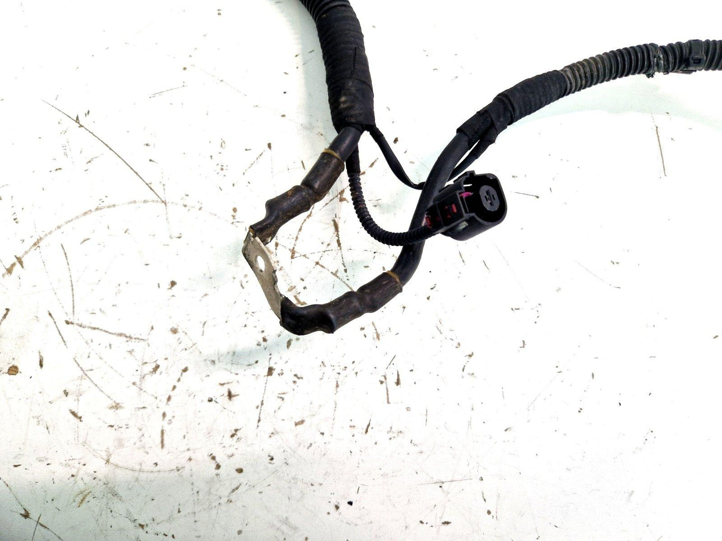 AUDI A4 B9 STARTER/ALTERNATOR WIRING CABLE GUIDE 8W0971824J