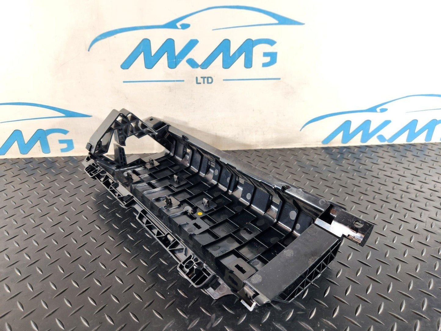 13-23 RANGE ROVER SPORT L494 DASHBOARD BRACKET MOUNT SUPPORT DK62-04268-C
