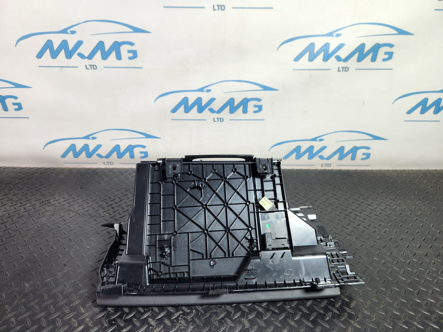 Land Rover Range Rover Evoque L551 Glove Box Storage Compartment K8D2-060T10-B