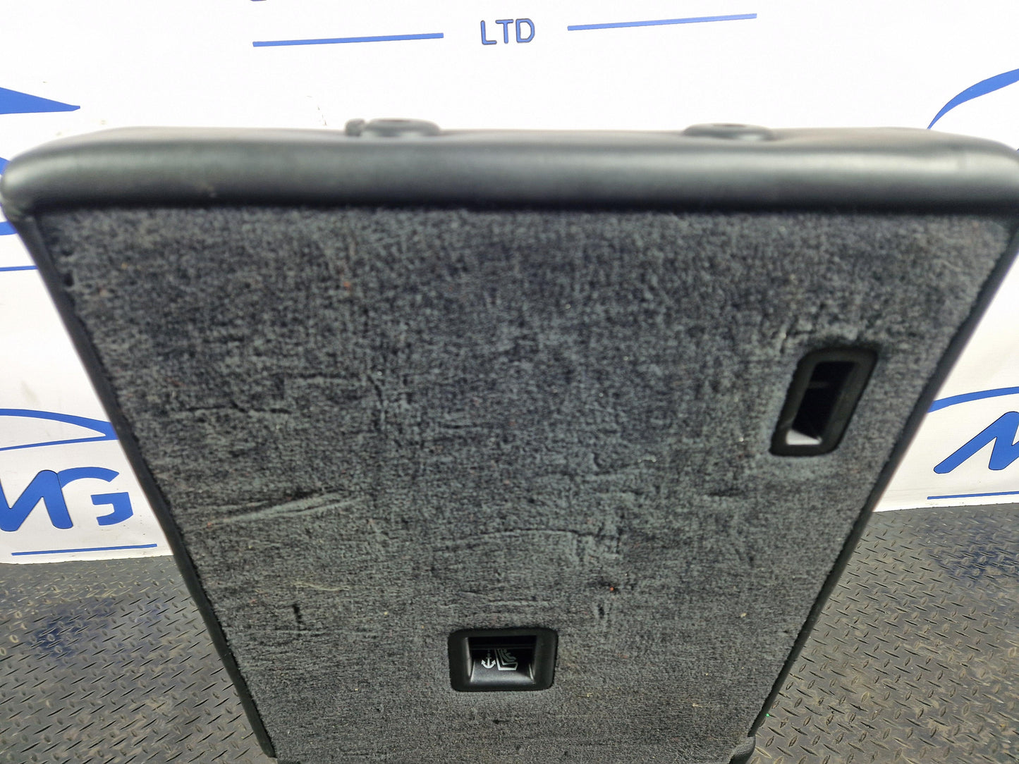 AUDI Q5 8R BLACK LEATHER DRIVERS RIGHT REAR LEATHER SEAT