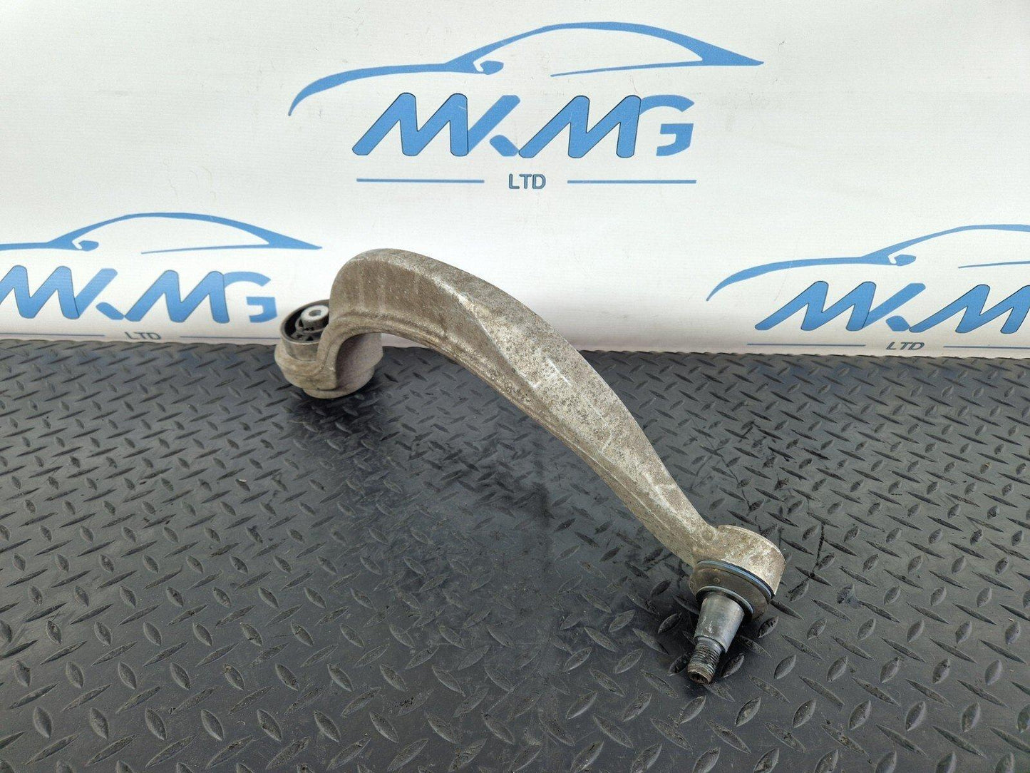 10-17 AUDI A8 4H FRONT LEFT N/S CONTROL ARM 4H0407693