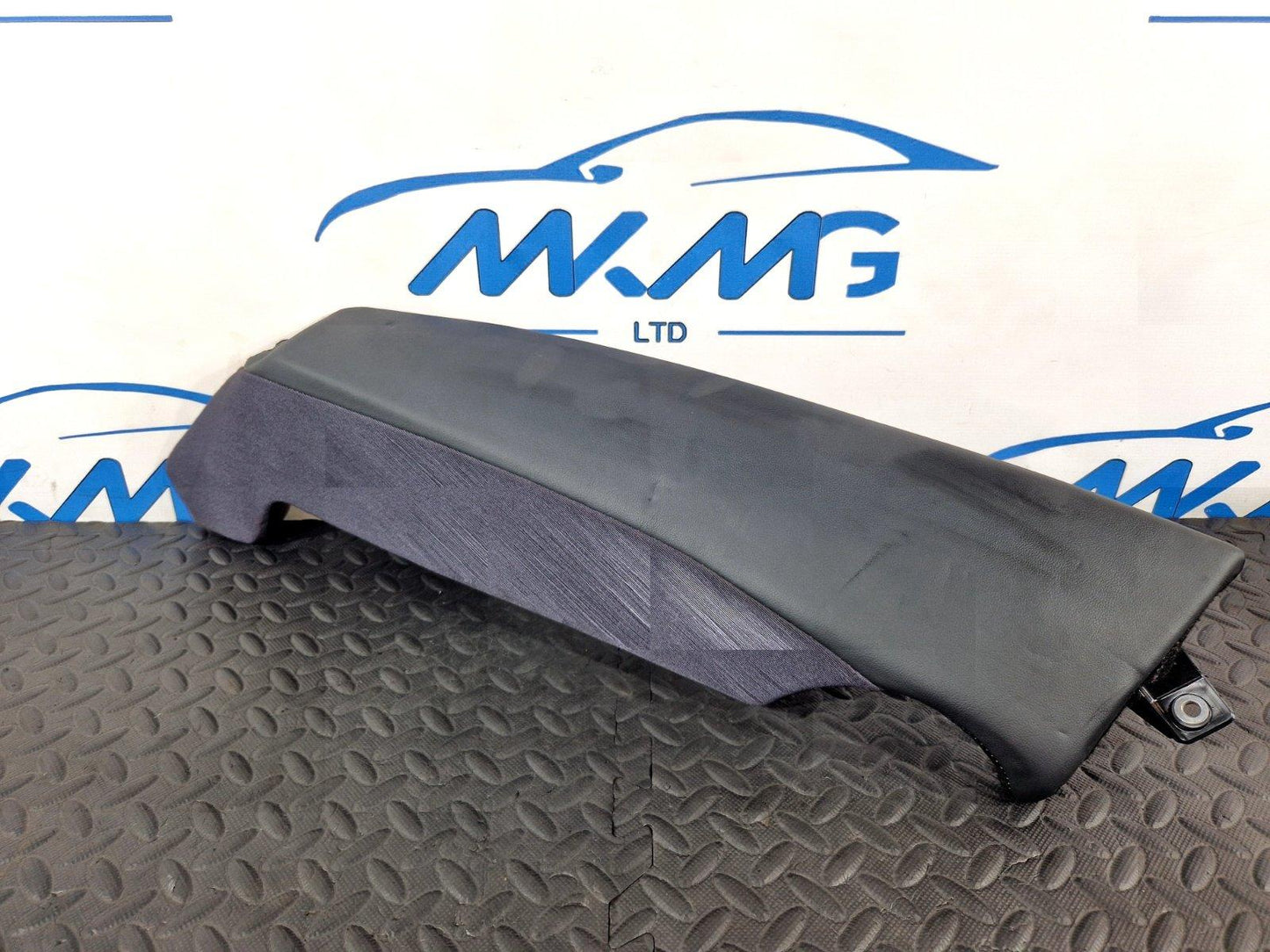 16-19 AUDI A4 B9 S-LINE QUATTRO REAR LEFT PASSENGER SIDE CLOTH BOLSTER 8W0885703
