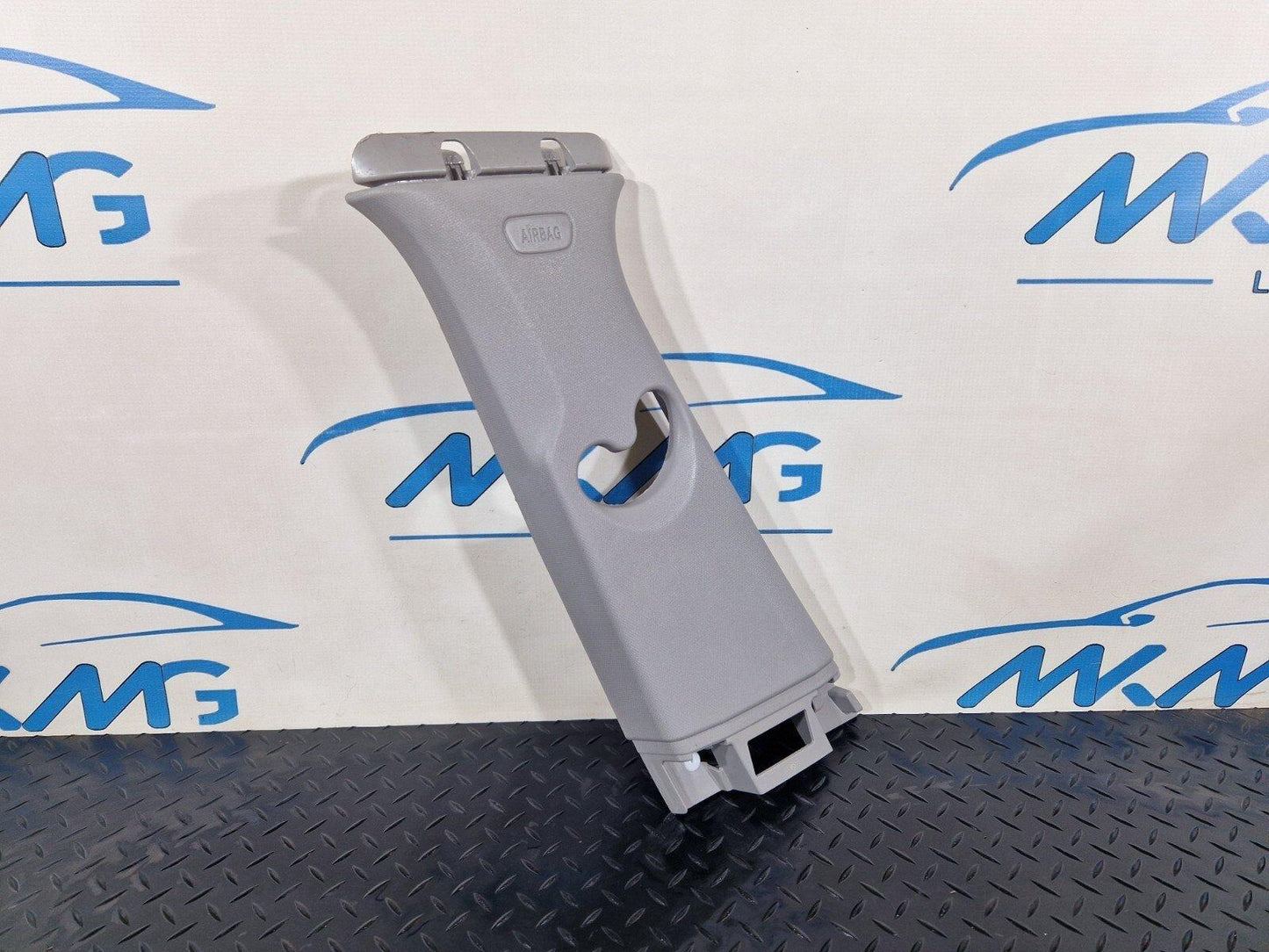 BMW 2 SERIES GRAN TOURER F45 F46 INTERIOR WINDOW COVER PANEL TOP LEFT 7329587