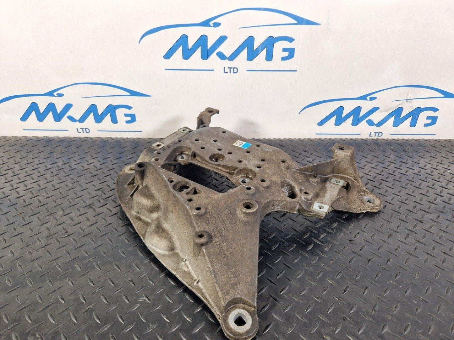 16-23 AUDI S5 COUPE AUTOMATIC GEARBOX TRANSMISSION MOUNT BRACKET 8W0399262