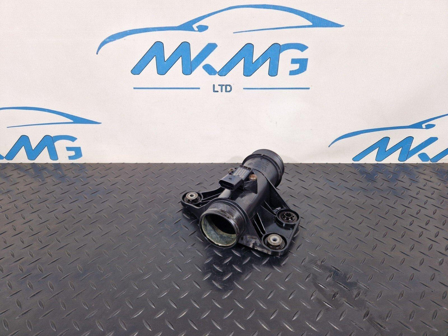 10-18 AUDI A7 4G S-LINE ENGINE PIPE HOSE PRESSURE WITH SENSOR 4G0145673R
