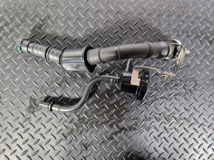 14-21 MERCEDES BENZ C220d W205 ADBLUE FUEL FILTER HOSE PIPE A2134700200