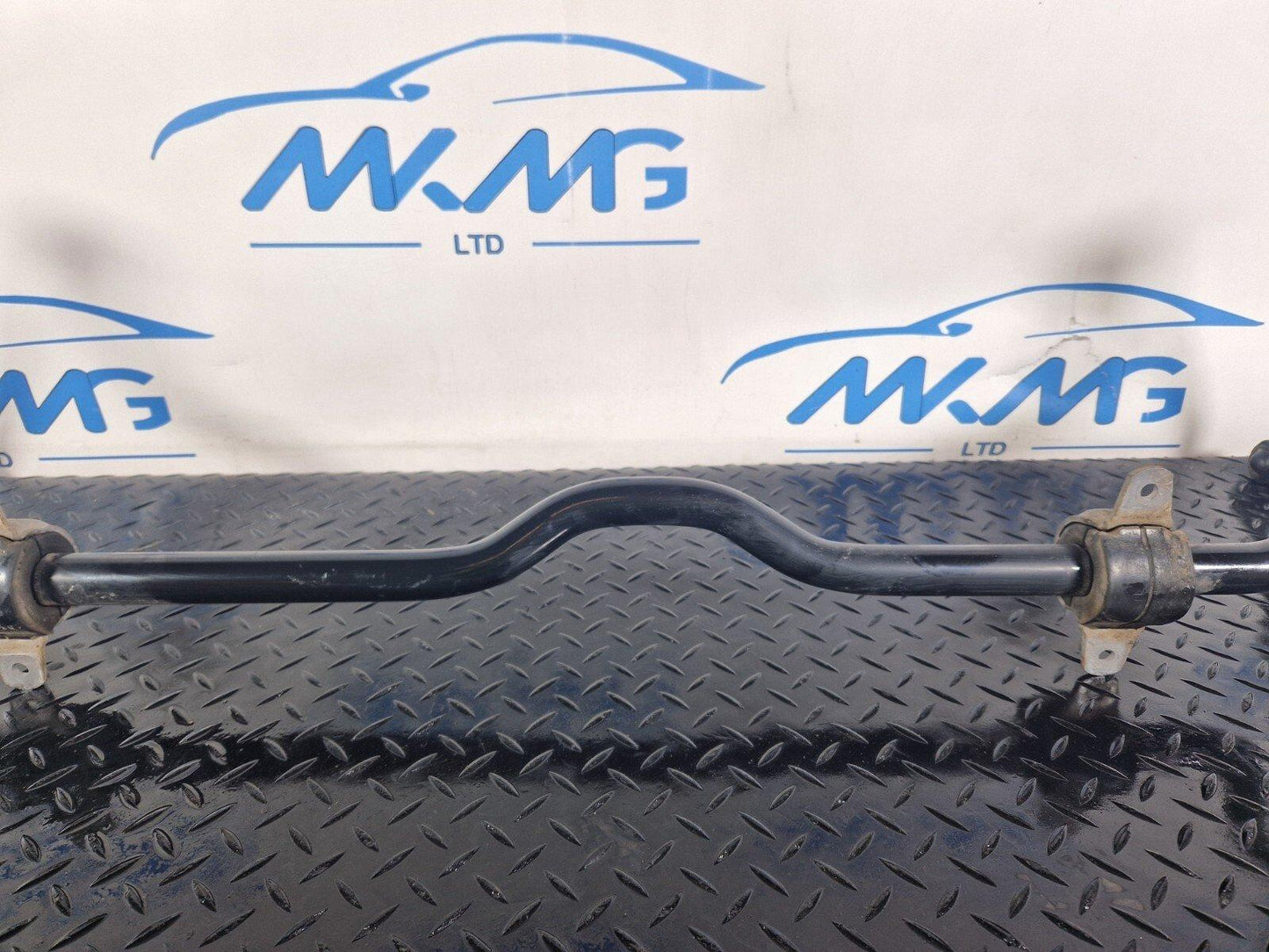 19-ON MERCEDES BENZ CLA C118 GENUINE FRONT ANTI ROLL BAR SWAY BAR A2473200711