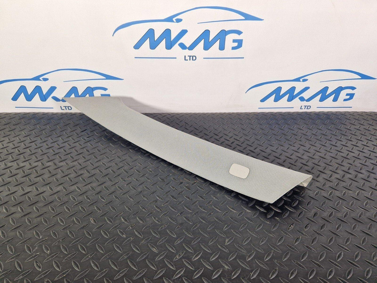 14-20 MERCEDES BENZ GLA 200 X156 FRONT PASSENGER SIDE A-PILLAR TRIM A1766901700