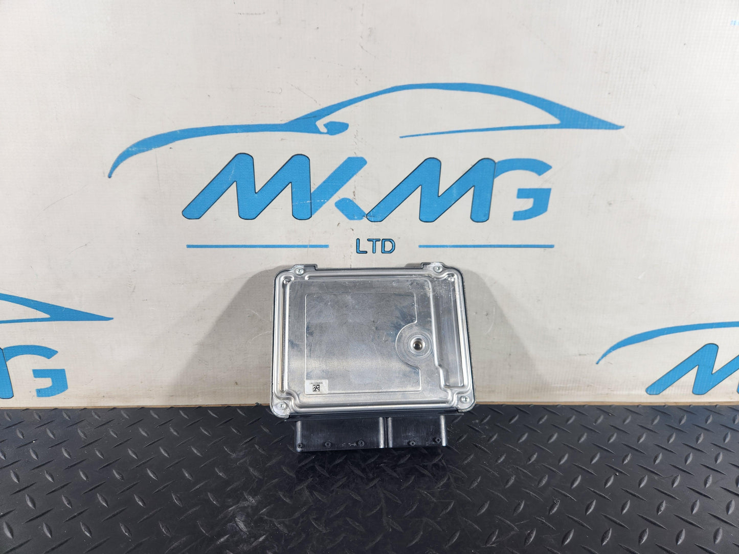 Volkswagen Golf MK6 5K Engine Control Unit ECU 03C906016E