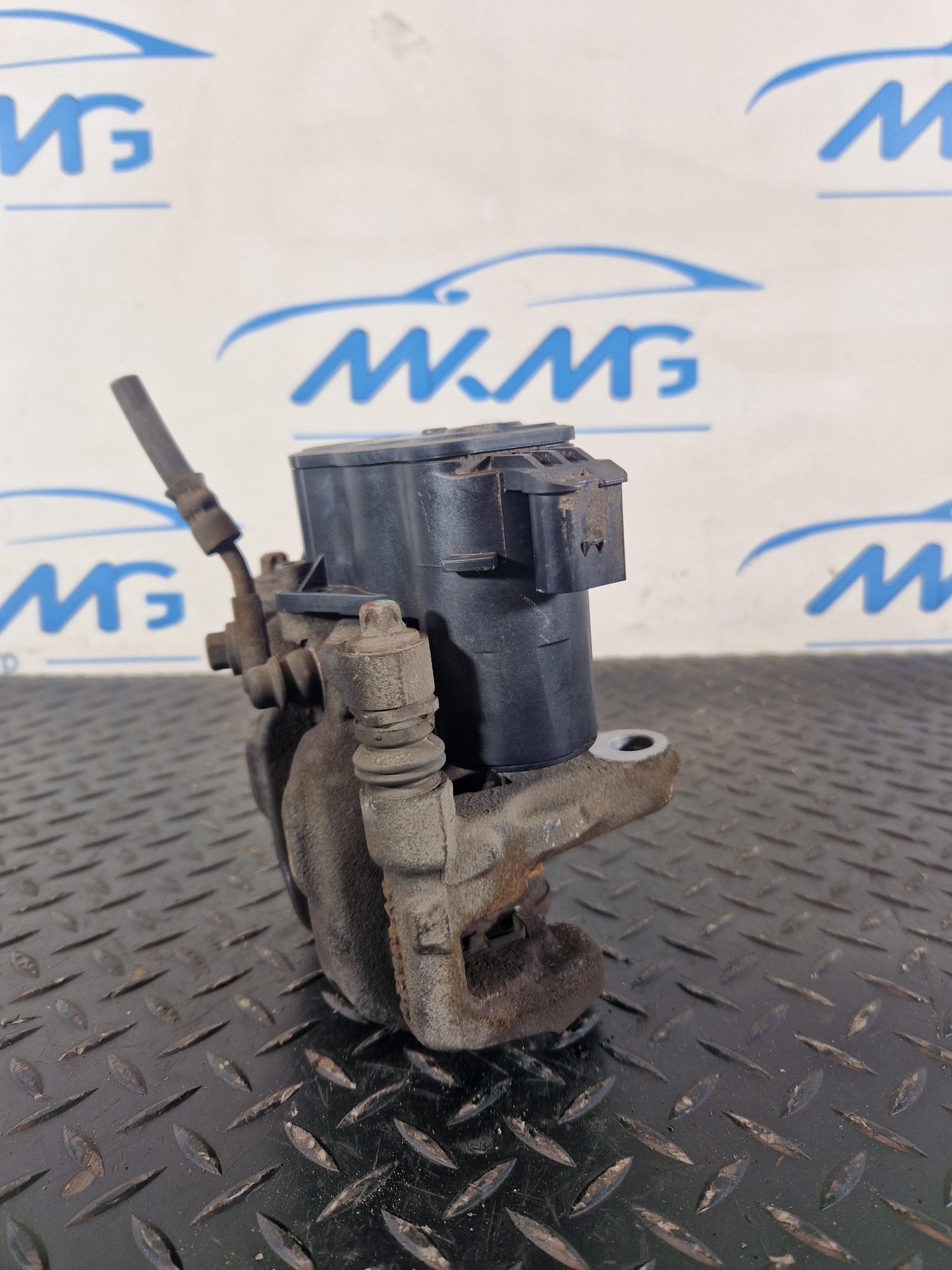 2019 Mercedes-Benz B200d B-Class W247 SUV Brake Caliper Spring A2474230298