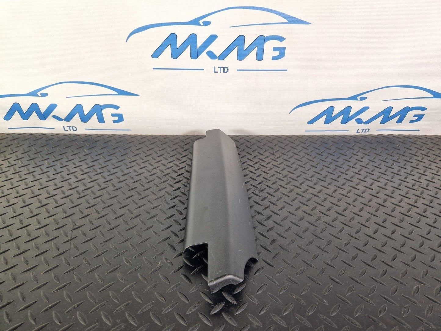 BMW X5 X6 SERIES E70 E71 FRONT LEFT N/S SEAT FINISHER UPPER RAIL TRIM 8345008
