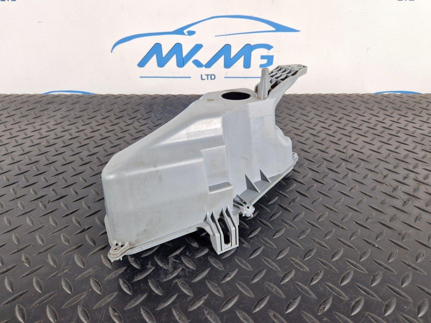 12-18 AUDI A6 C7 2.0 DIESEL GENUINE HOUSING COVER FOR CONTROL UNITS 4G2907355B