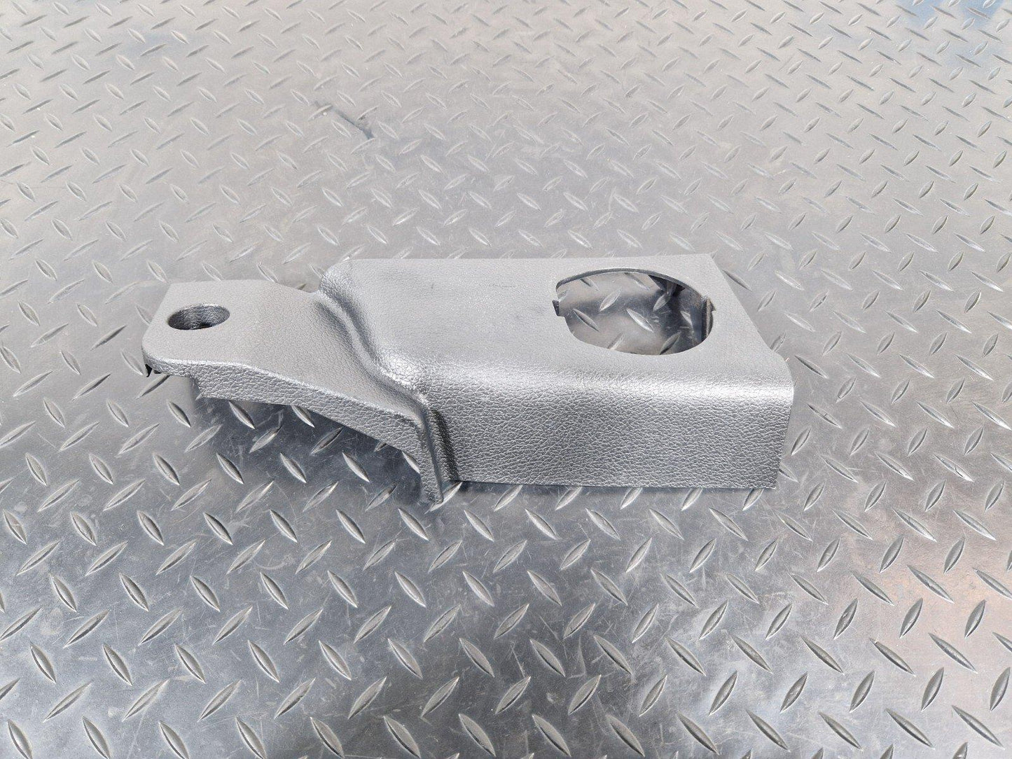 14-23 MERCEDES BENZ VITO W447 GENUINE REAR RIGHT INTERIOR PART A4476920903