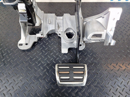 12-18 AUDI A6 C7 GENUINE BRAKE PEDAL BOX 8K2723140D