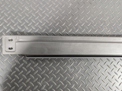 11-19 MERCEDES BENZ ML W166 RIGHT SIDE BOOT FLOOR TRIM COVER RAIL A1666841231