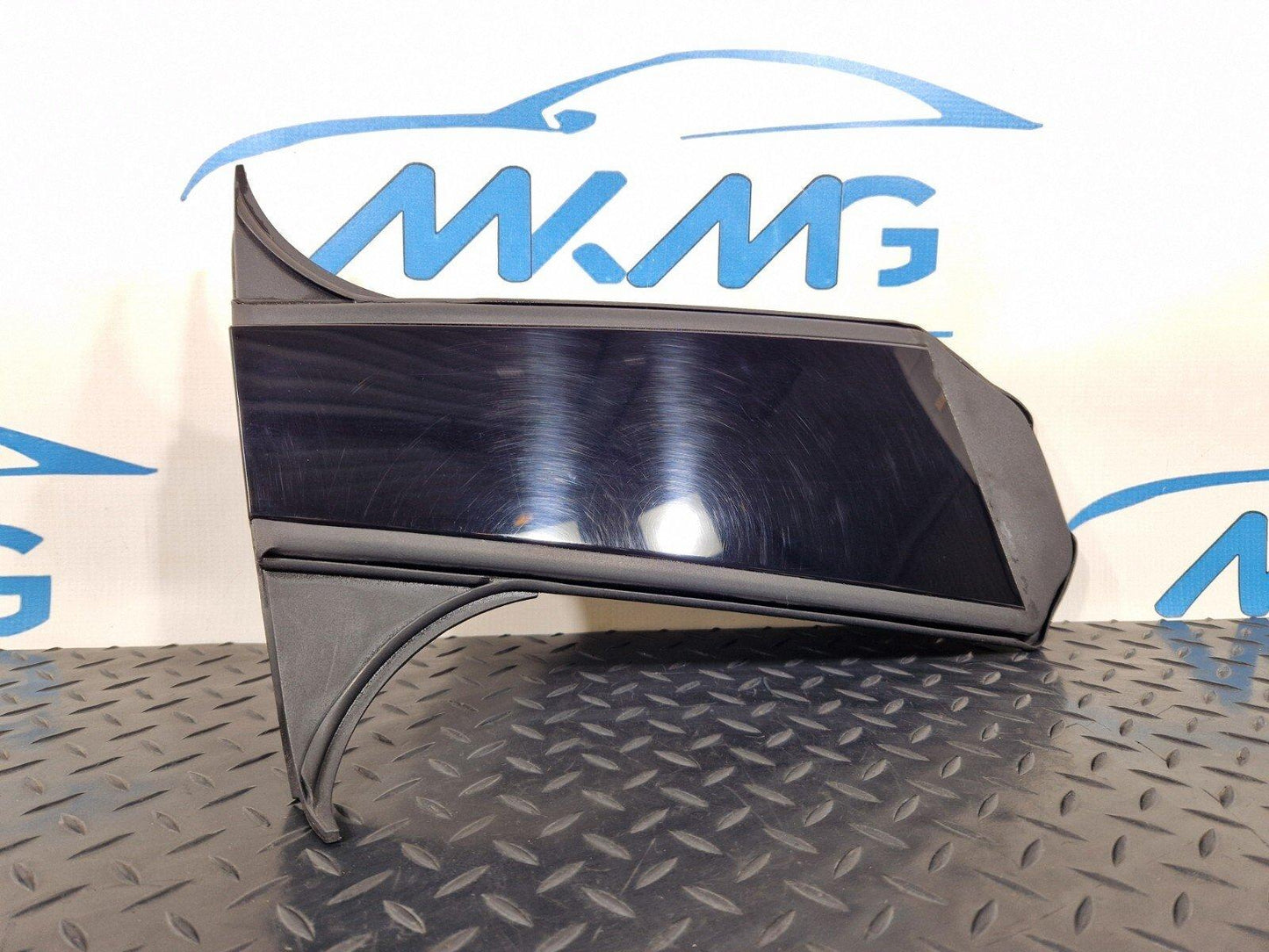 19-ON MERCEDES CLA C118 GENUINE LEFT SIDE B PILLAR TRIM COVER A1186980100