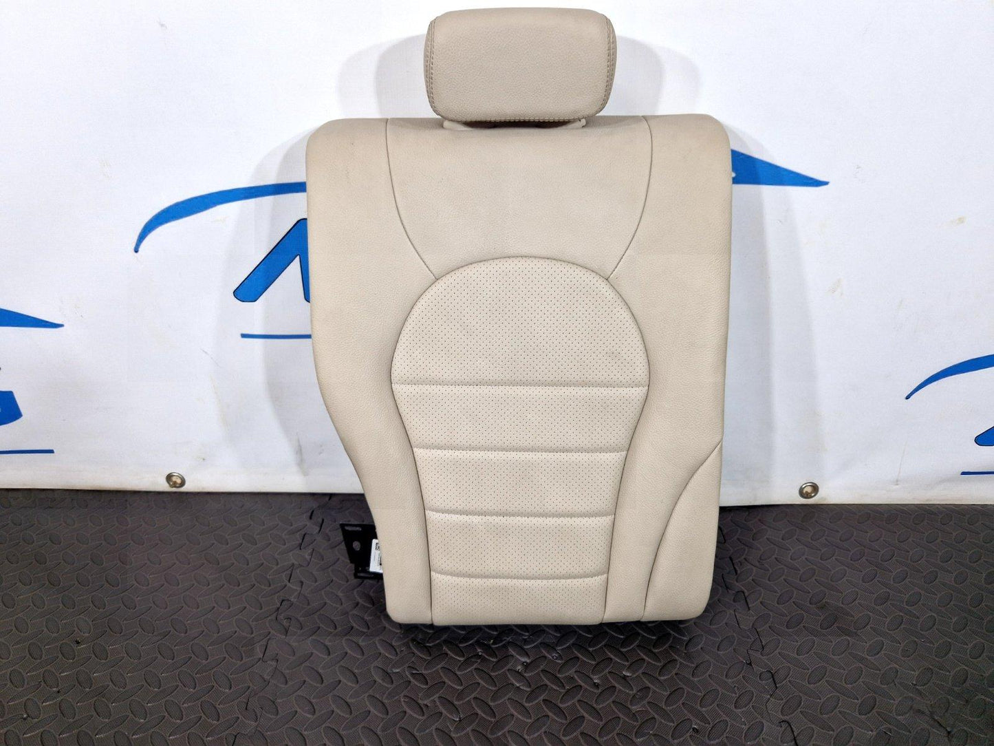 14-21 MERCEDES C CLASS SALOON W205 REAR RIGHT O/S LEATHER SEAT BACKREST BEIGE
