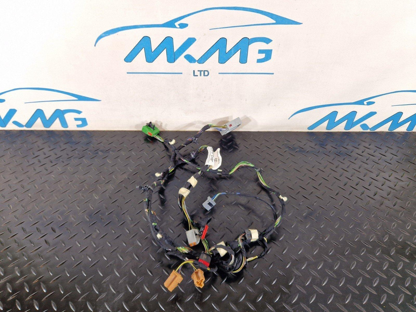 14-19 LAND ROVER L550 DISCOVERY FRONT CENTER CONSOLE  WIRING LOOM FK72-14B079
