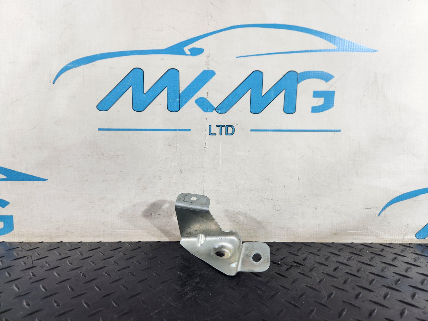 Land Rover Range Rover Evoque L551 Genuine Bumper Holder Bracket K8D2-17B918-AB