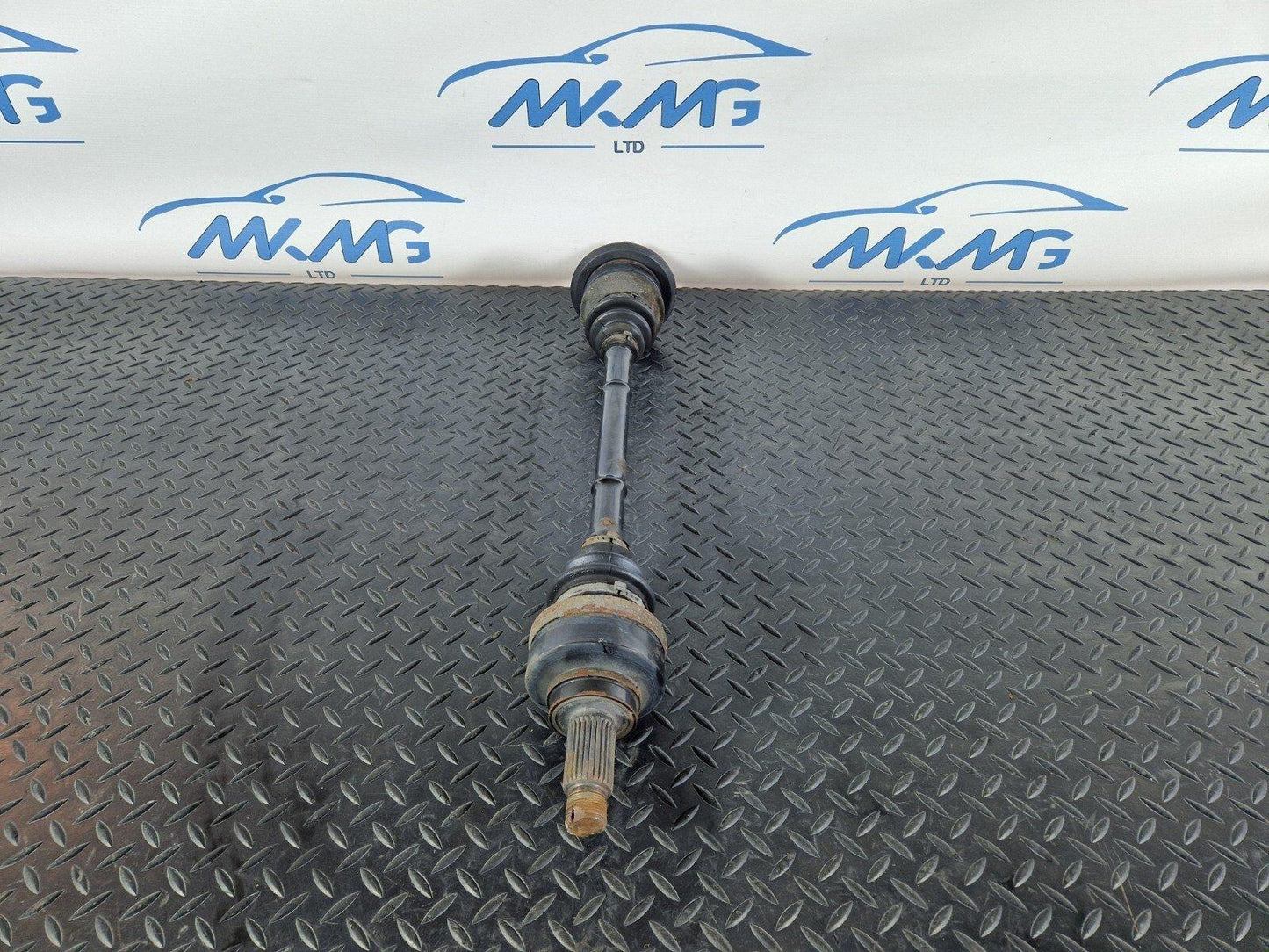12-18 BMW 3 SERIES F30 LCI GENUINE OEM REAR LEFT SIDE N/S DRIVESHAFT 7597689