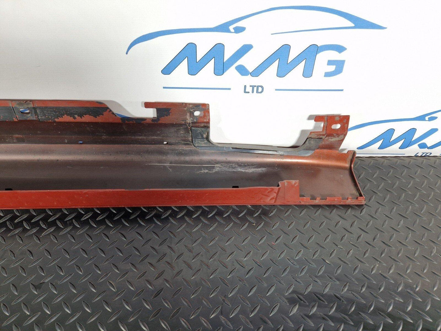 14-21 BMW 2 SERIES GRAN TOURER F45 F46 RIGHT SIDE SKIRT IN ORANGE C1X 7318852