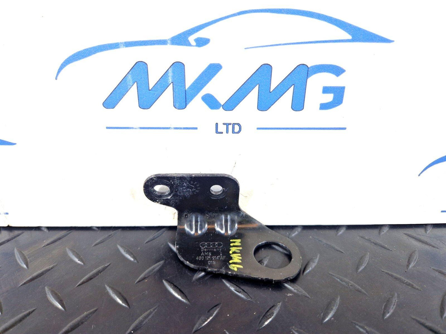 12-18 AUDI A6 C7  COOLANT RESERVOIR MOUNT/ BRACKET 4G0121214AF
