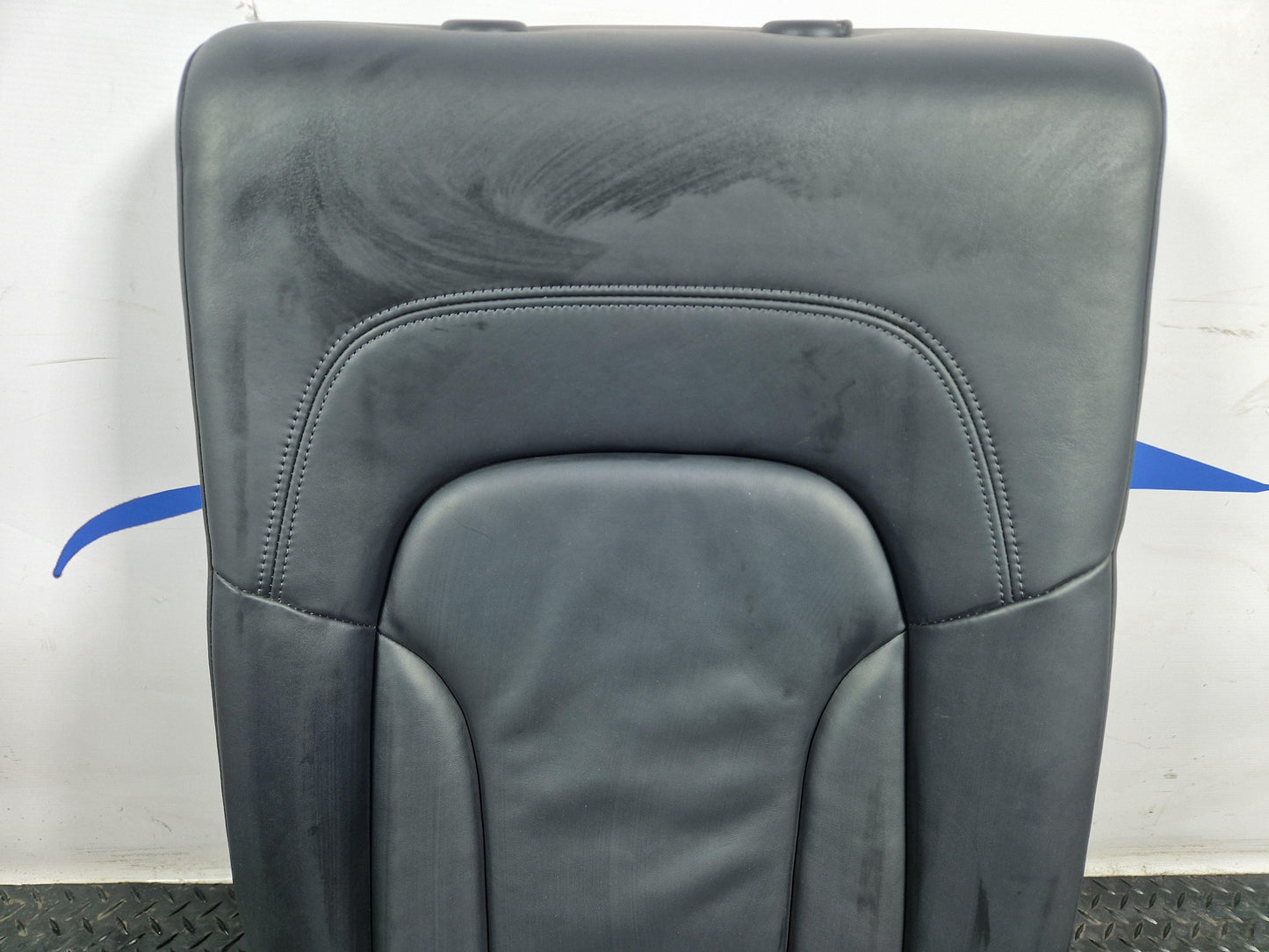 AUDI Q5 8R BLACK LEATHER DRIVERS RIGHT REAR LEATHER SEAT
