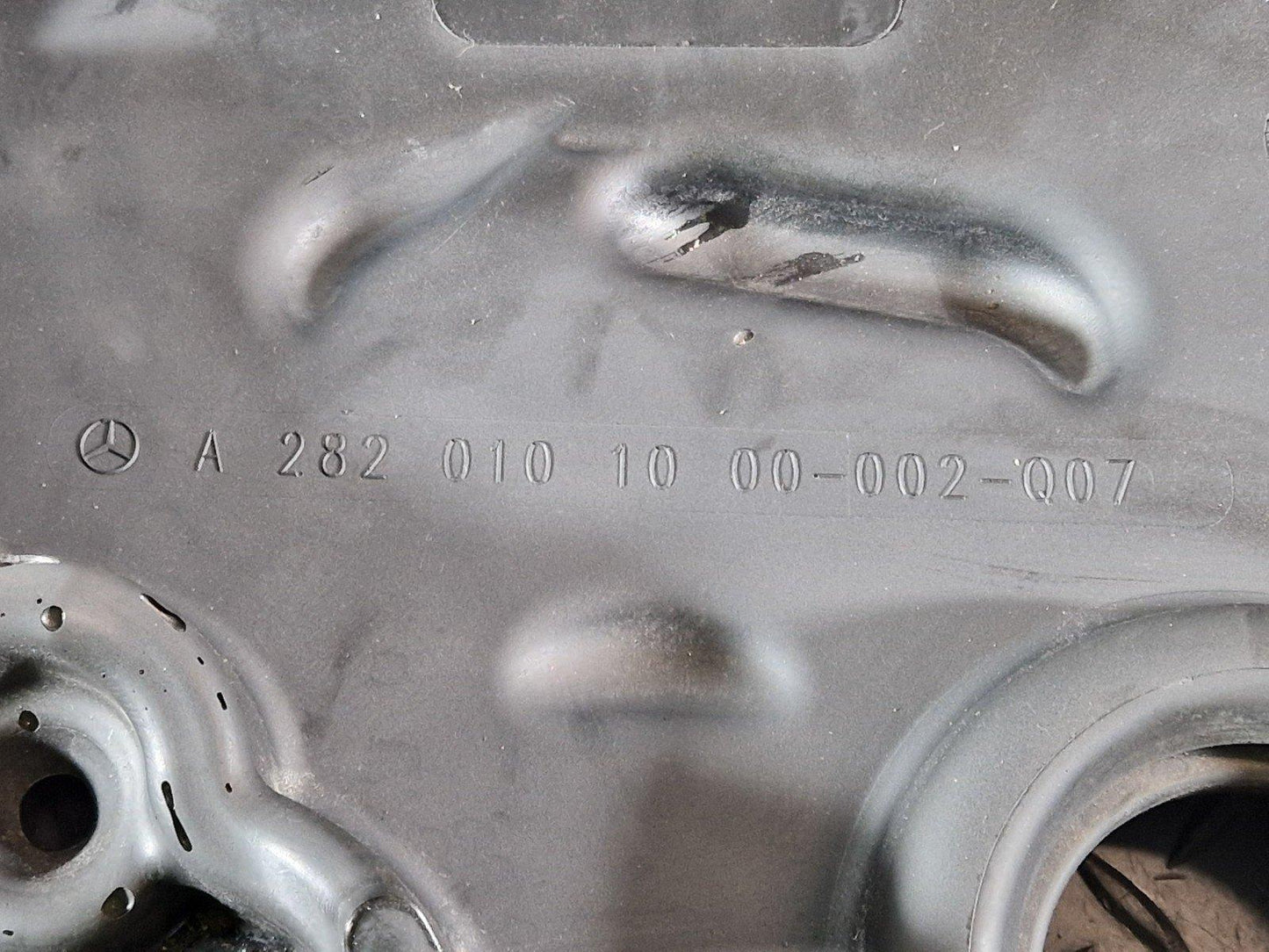 19-ON MERCEDES BENZ A B CLA W247 W177 1.3 PETROL ENGINE COVER 15551450
