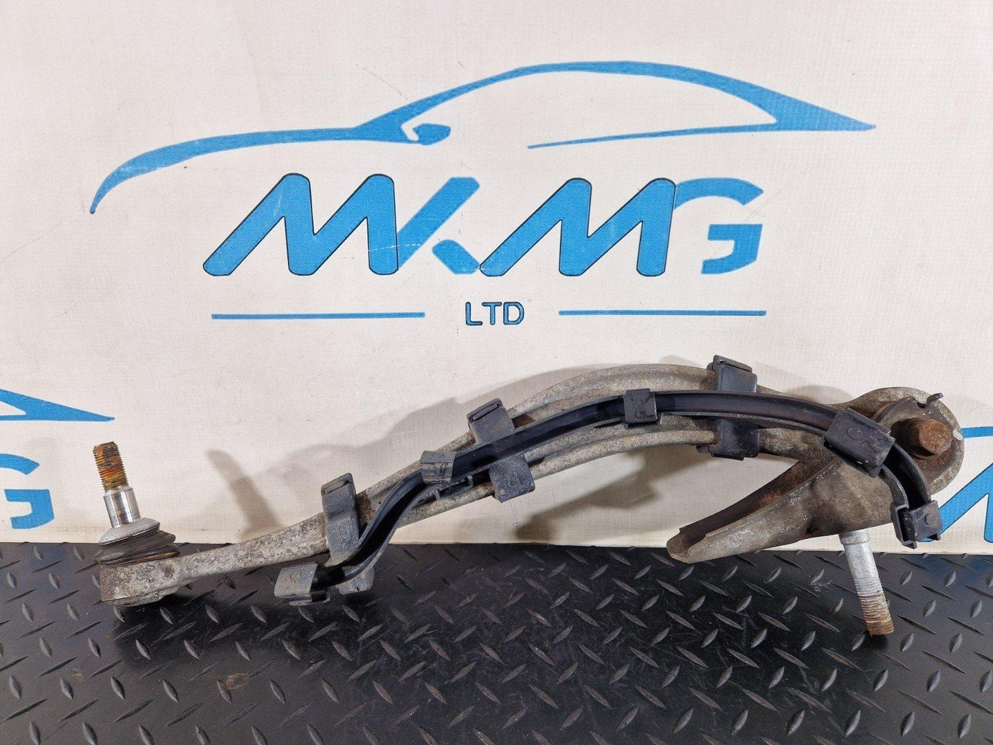 11-18 BMW 6 SERIES F13 GENUINE REAR CONTROL ARM FITS LEFT & RIGHT SIDES 6775902