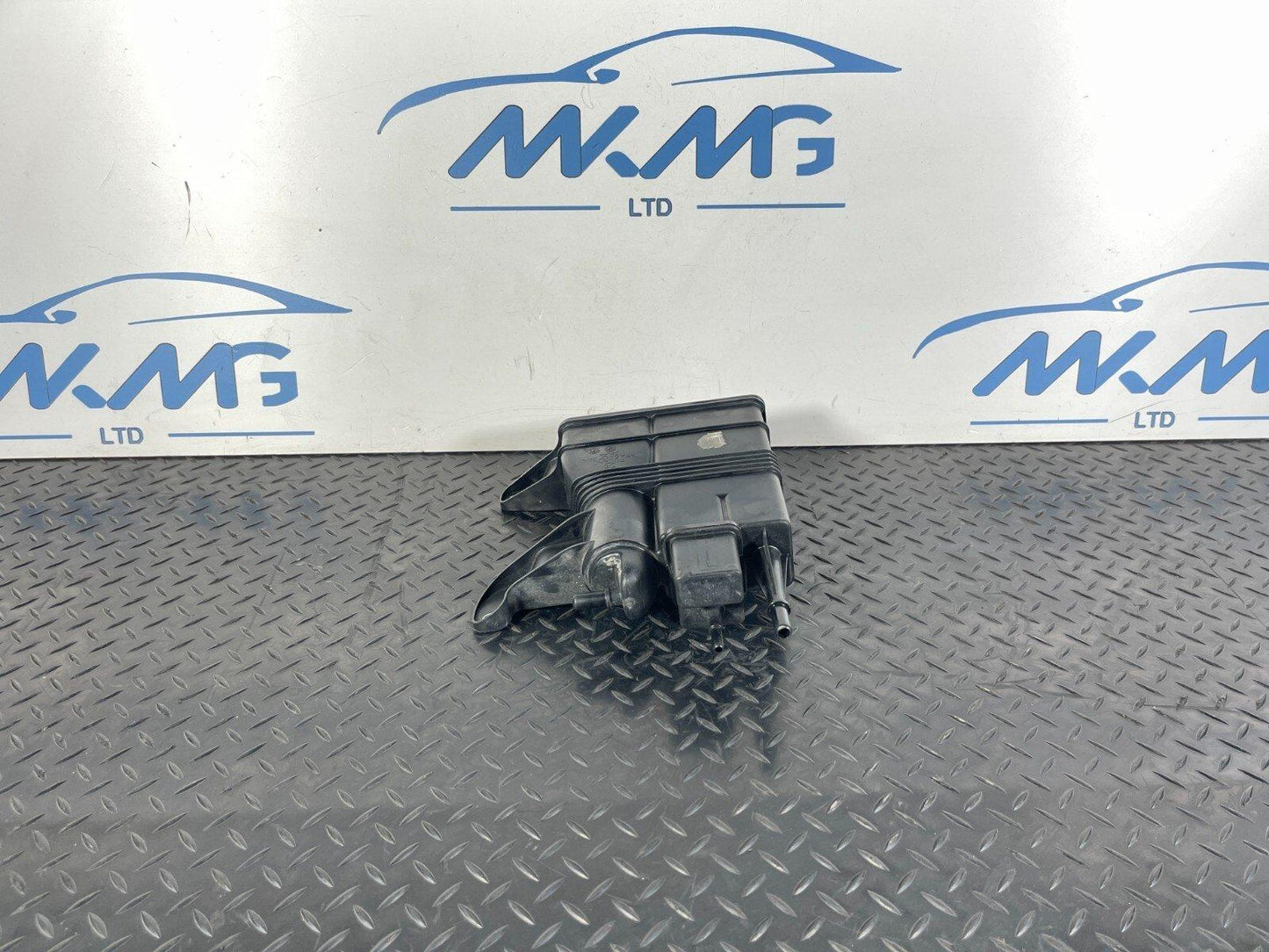 20-ON BMW 1 2 SERIES F40 F44 GENUINE CHARCOAL FILTER 7476383