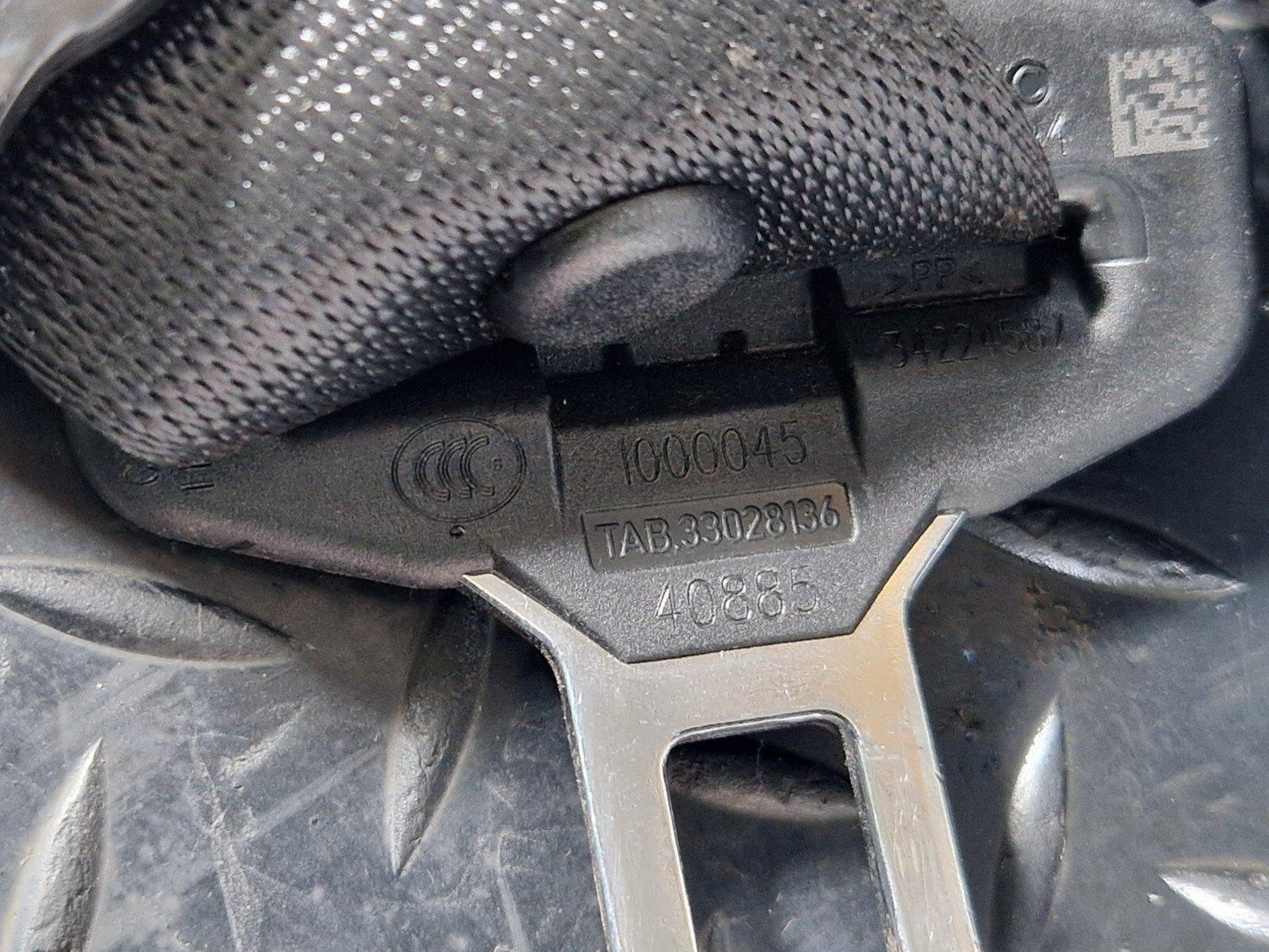 18-ON MERCEDES BENZ A CLASS W177 REAR LEFT LEATHER SEAT BACKREST A1779200102