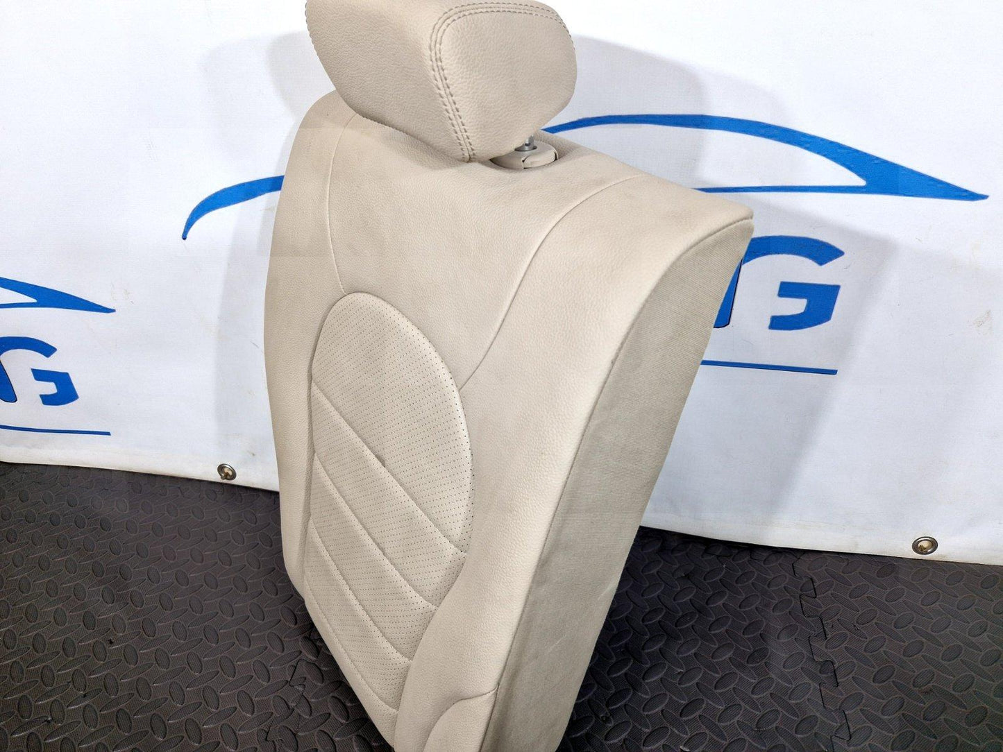 14-21 MERCEDES C CLASS SALOON W205 REAR RIGHT O/S LEATHER SEAT BACKREST BEIGE