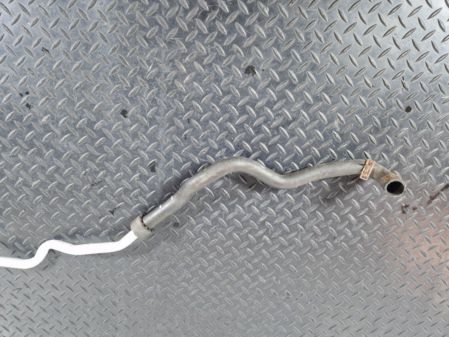 11-19 MERCEDES BENZ ML W166 ENGINE WATER COOLANT PIPE A1668300796