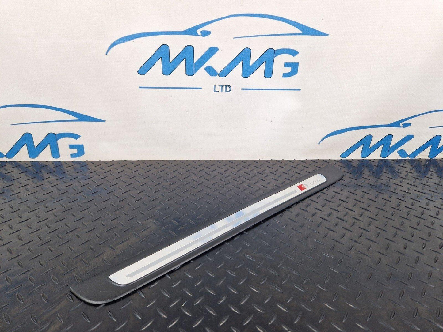 10-18 AUDI A7 4G S-LINE DOOR SILL COVER TRIM FRONT LEFT PASSENGER SIDE 4G8853373
