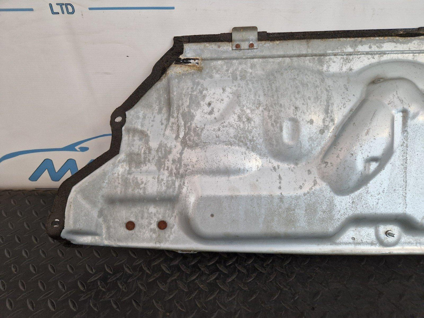 14-19 LAND ROVER L550 DISCOVERY SPORT GENUINE FRONT INSULATOR COVER GJ3210B738BA