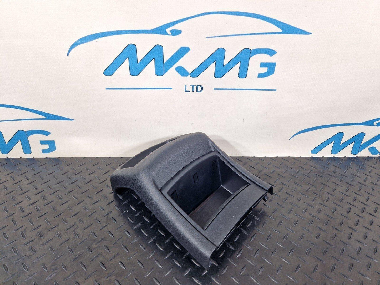 14-21 MERCEDES BENZ W205 OEM CENTRE CONSOLE REAR COMPARTMENT STORAGE A2058306202