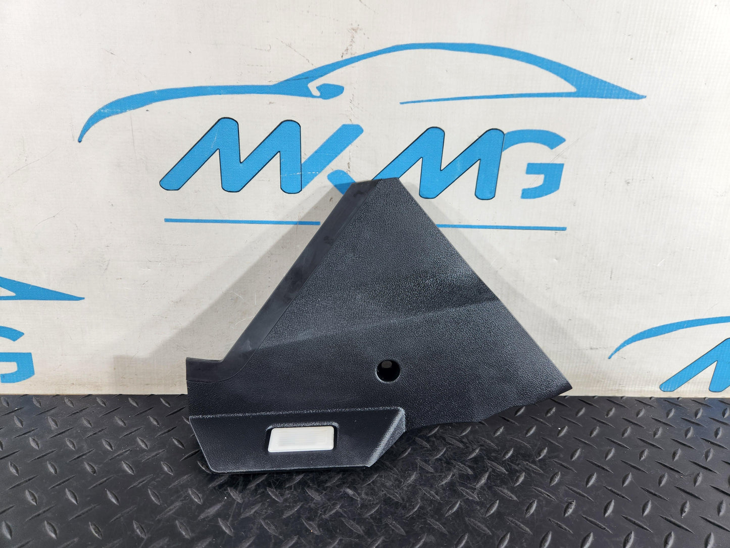 BMW 118i F40 Hatchback Front Right Side Footwell Trim Panel 2081606X