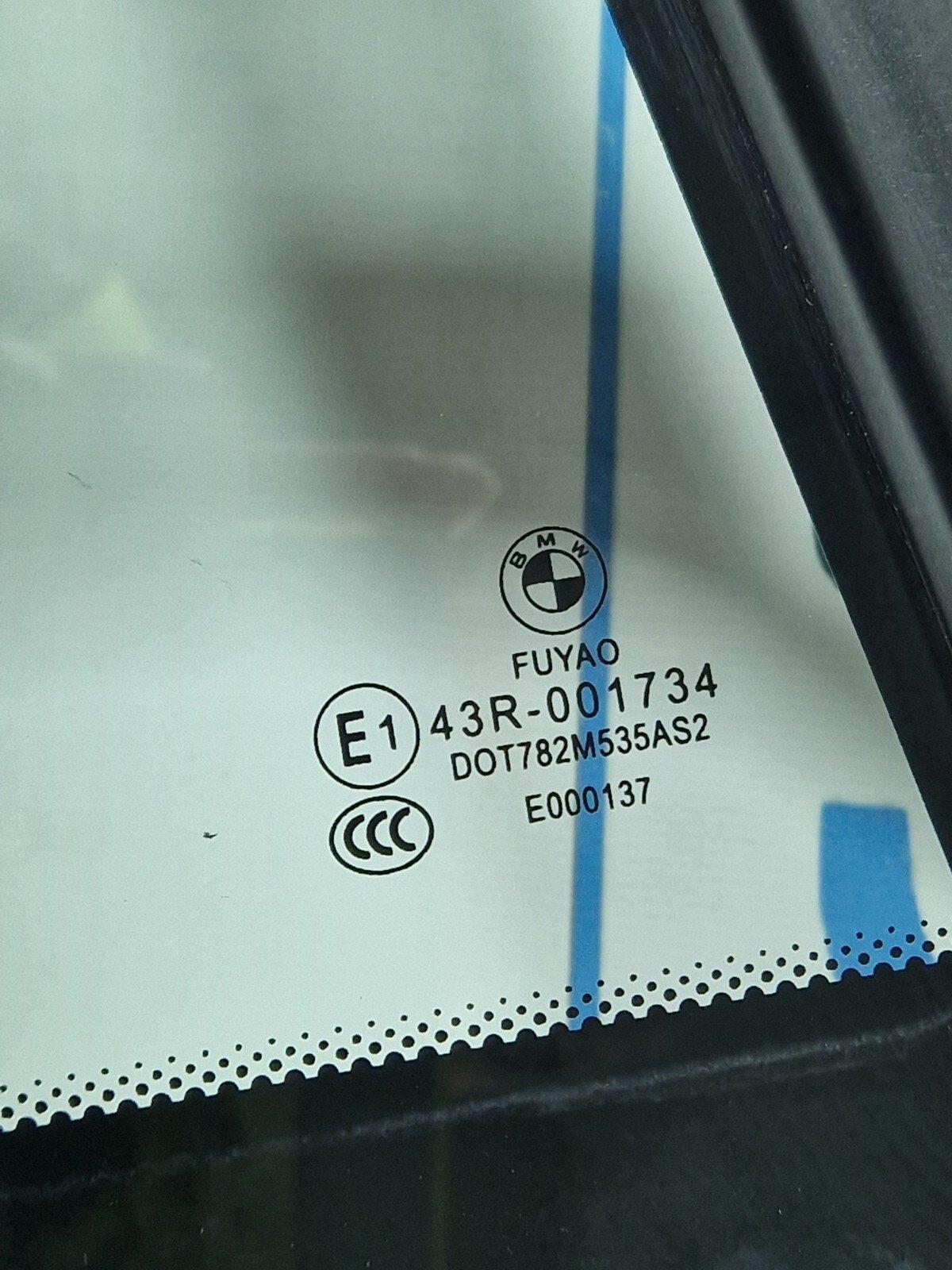 16-22 BMW X1 F48 GENUINE OEM REAR RIGHT O/S DOOR FIXED WINDOW GLASS 7405604