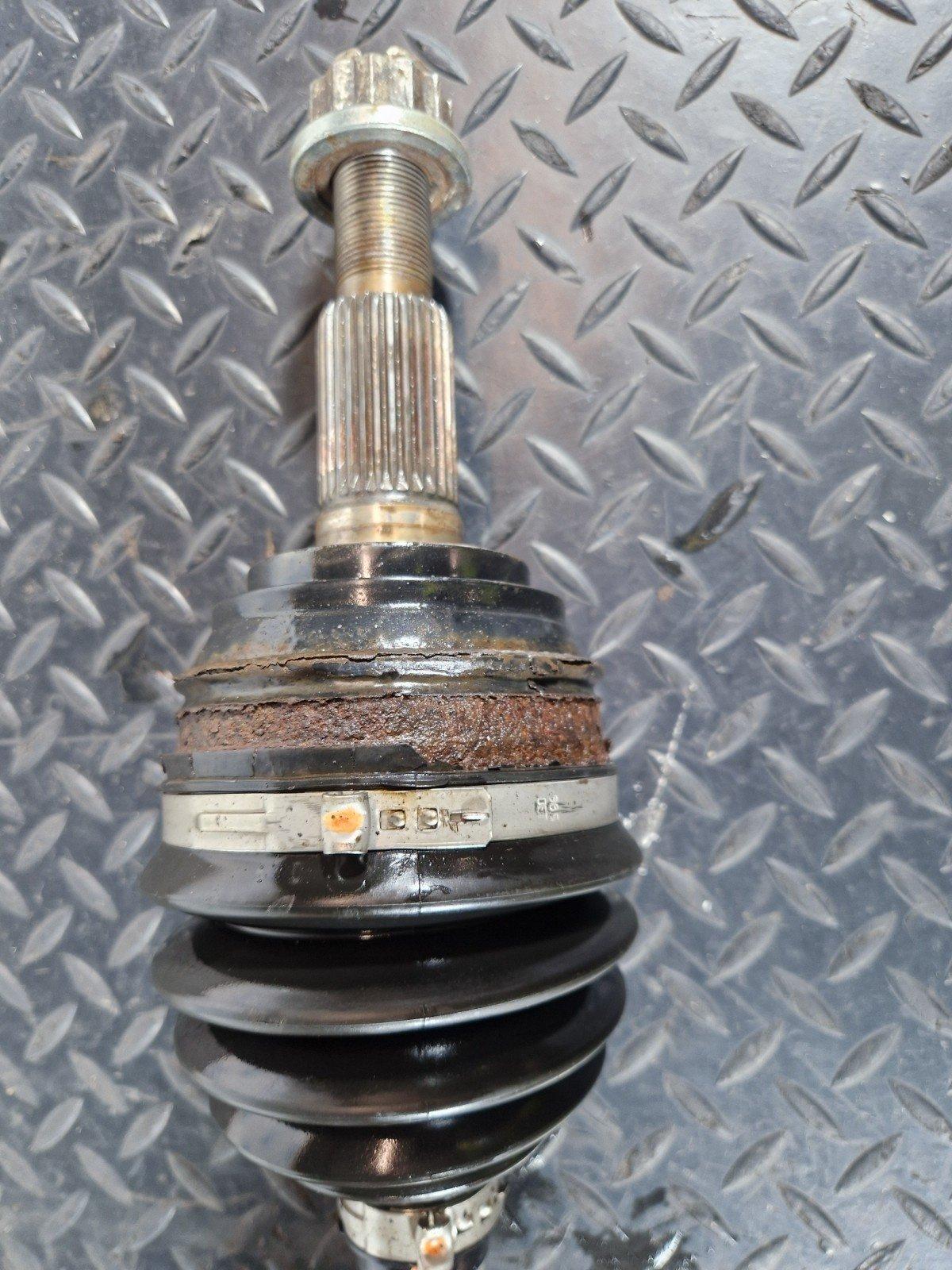 10-18 VW TOUAREG 7P 3.0 TDI V6 FRONT LEFT OR RIGHT DRIVESHAFT 7P0407271C