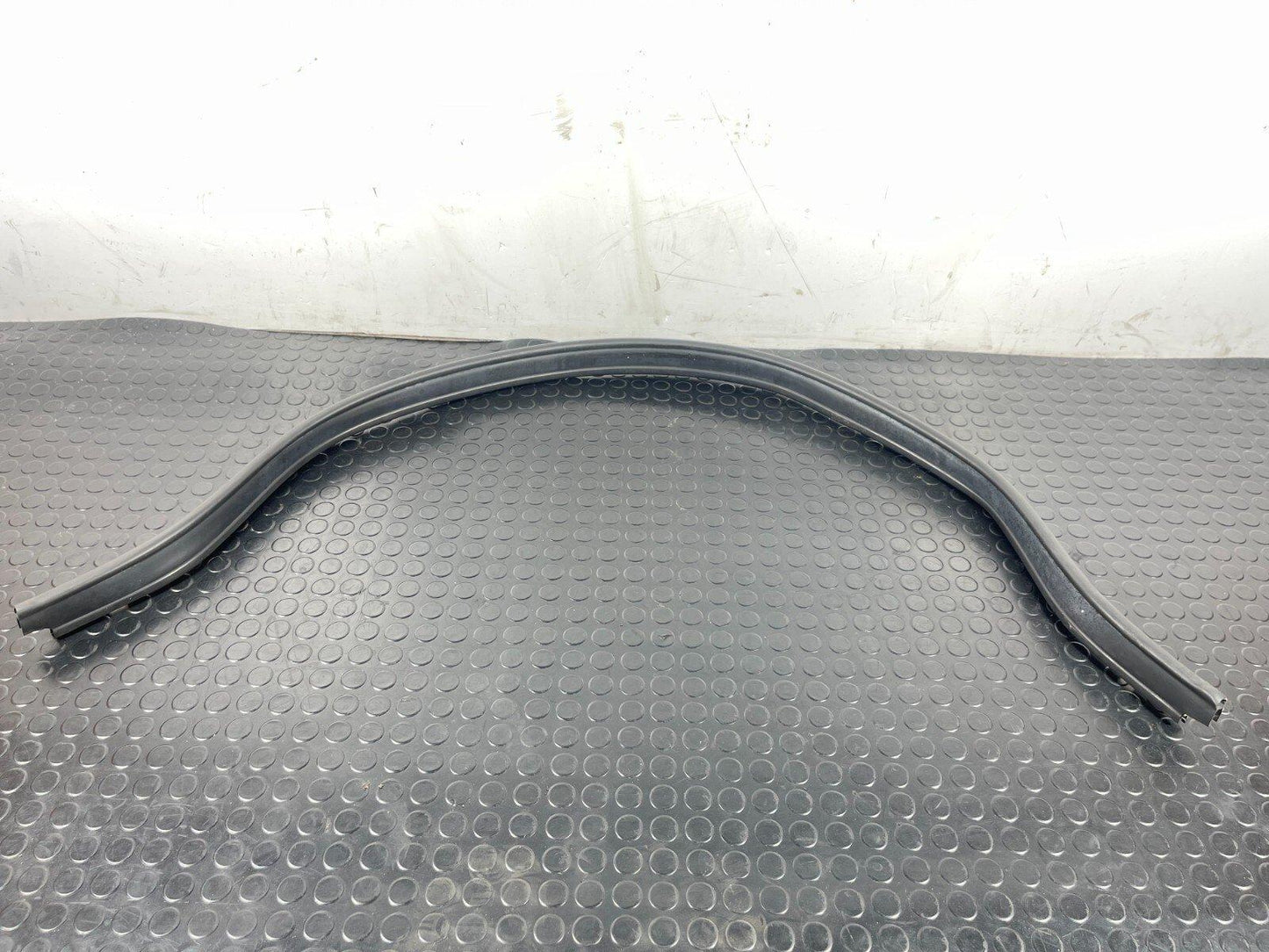 14-21 BMW 2 SERIES GRAN TOURER F45 F46 FRONT RIGHT FENDER SEALING 7300516