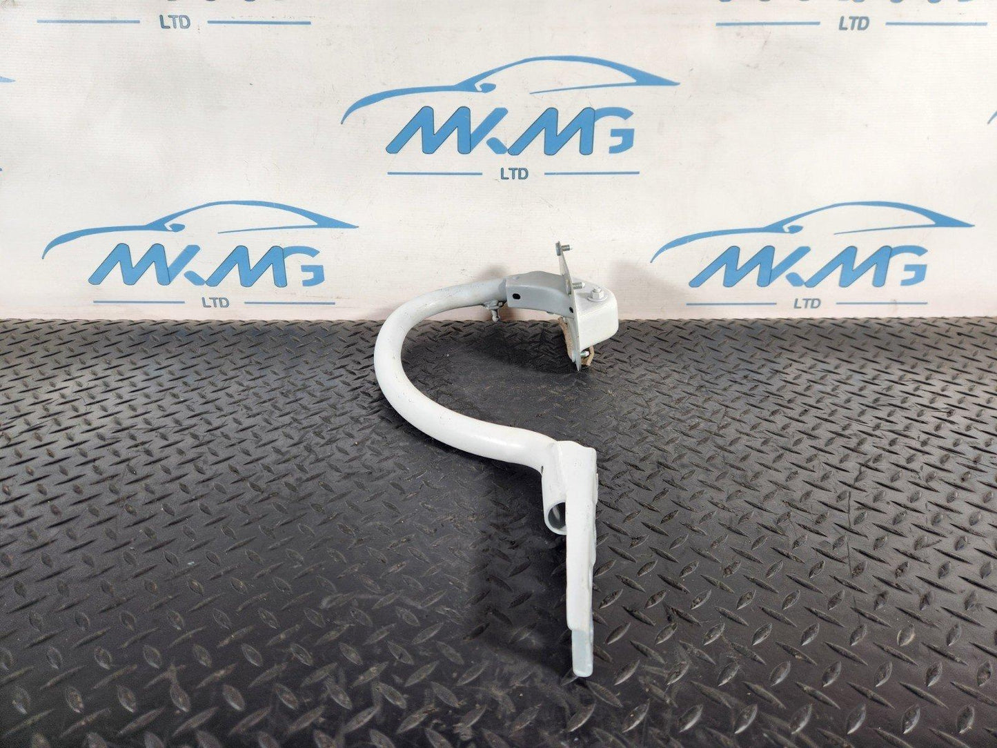 11-18 BMW 6 SERIES F13 COUPE REAR RIGHT O/S BOOTLID HINGE IN WHITE 300 7228498
