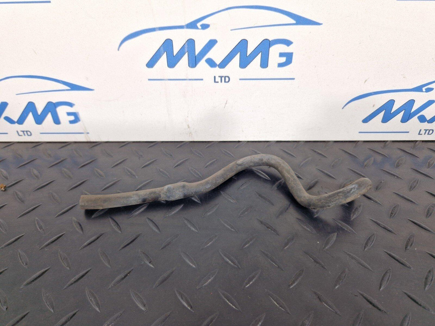 10-18 AUDI A7 4G S-LINE FRONT RIGHT HEADLIGHT VENT HOSE 4G8941718B
